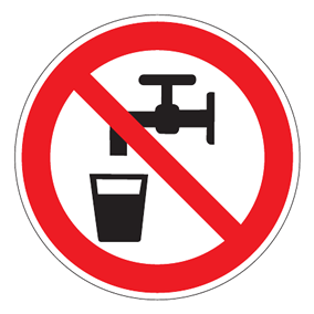 Verbotszeichen - Kein Trinkwasser - Verbotsschild